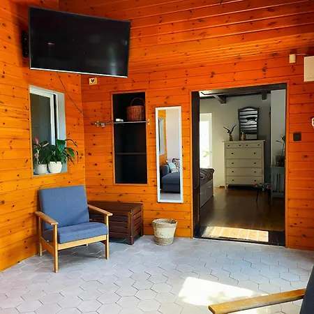 Poci Lak Holiday home Szentkiralyszabadja